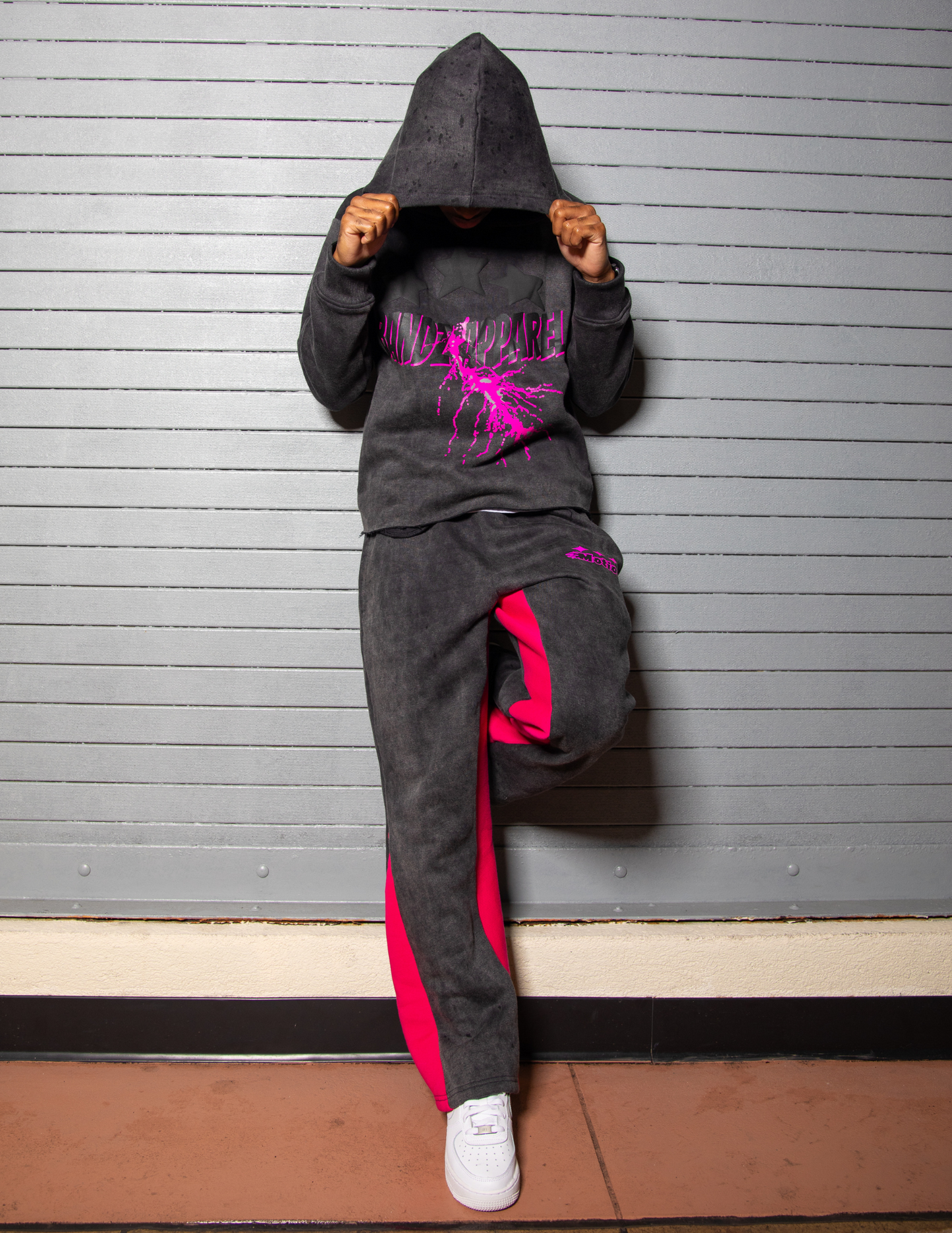 Too Much Motion Pink Set