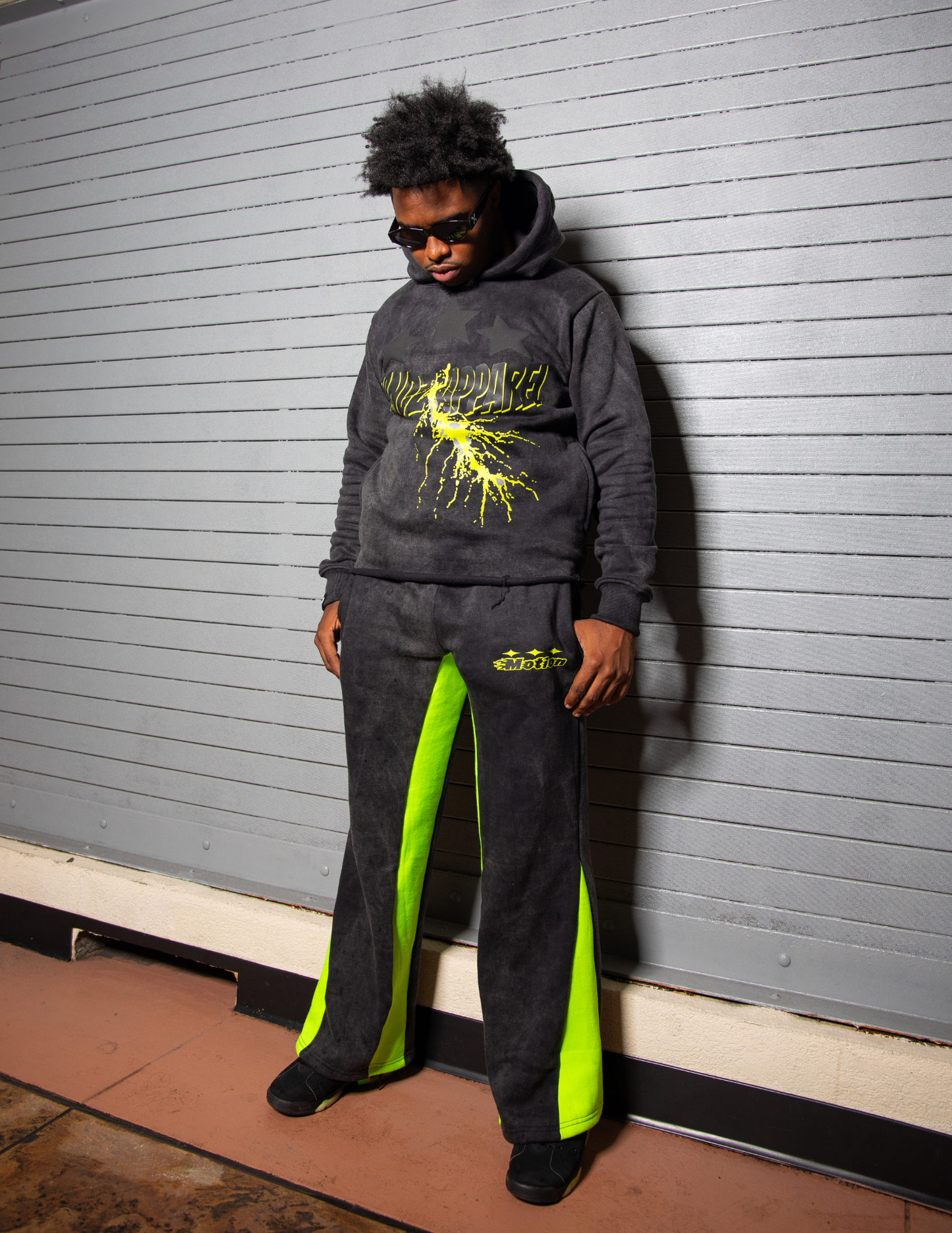 Too Much Motion Green Set